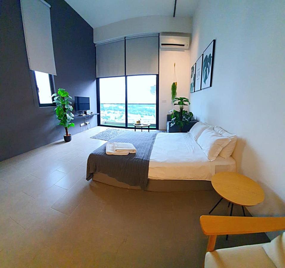 Est Bangsar Kl Sentral By Greater Stay Куала Лумпур Екстериор снимка